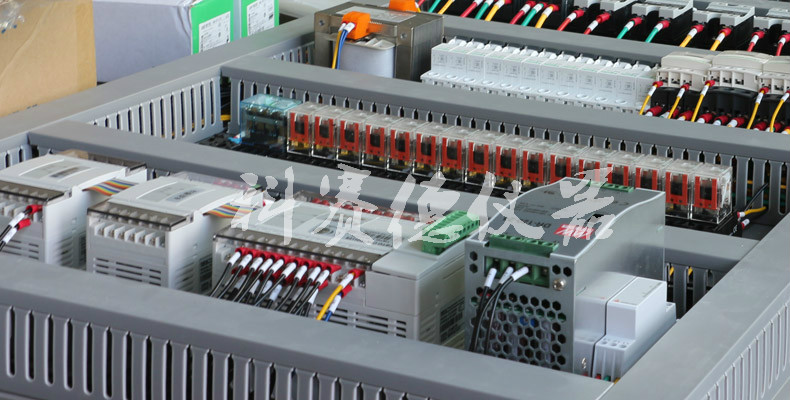 小型高低溫試驗(yàn)箱電路